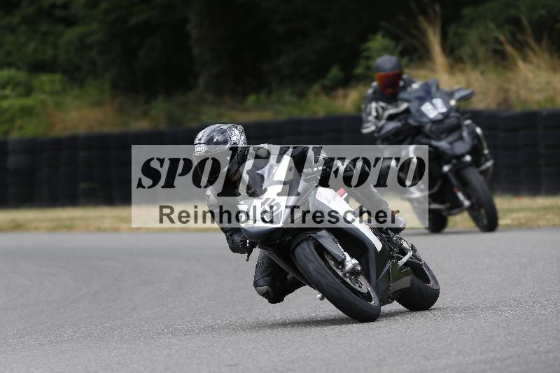 Archiv-2025/32 07.07.2025 Plüss Moto Sport ADR/Einsteiger/15